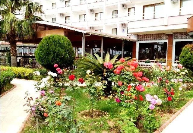 Ξενοδοχείο Ideal 4*