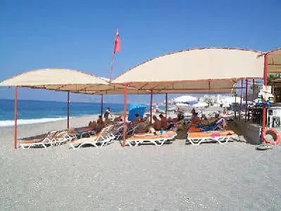 Ideal Ξενοδοχείο 4*