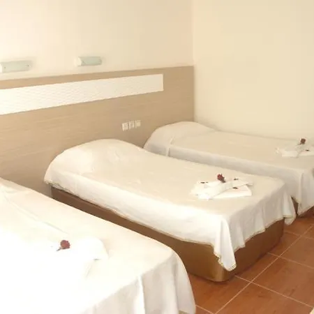 Ideal 4* Kargicak (Alanya)